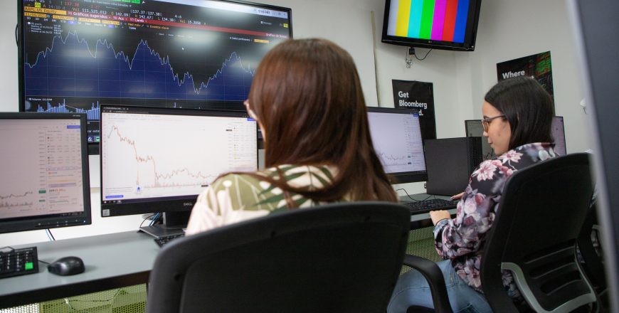 TRADING.jpg